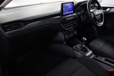 Ford Focus TITANIUM TDCI 34