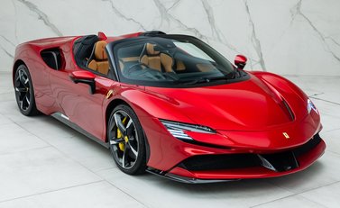 Ferrari SF90 Spider 11