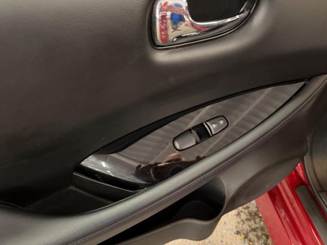 Nissan LEAF 40kWh N-Connecta Auto 5dr 34