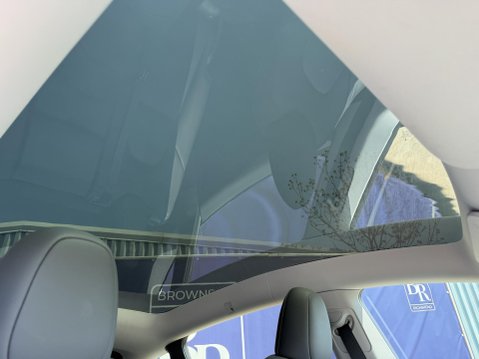 Tesla Model Y (Dual Motor) Long Range SUV 5dr Electric Auto 4WDE (384 bhp) 35