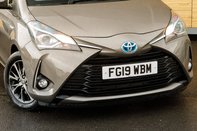 Toyota Yaris VVT-I ICON TECH 10