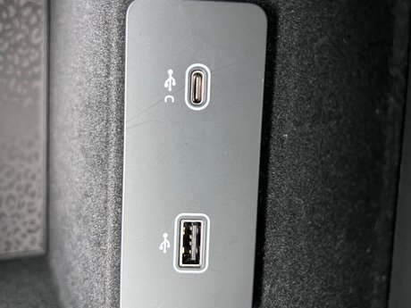 Jaguar E-Pace 2.0 D204 MHEV R-Dynamic Black Auto AWD Euro 6 (s/s) 5dr 46