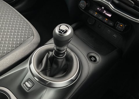 Nissan Juke N-CONNECTA DIG-T 114 BHP  21