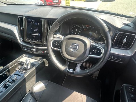Volvo XC60 2.0h T8 Twin Engine 11.6kWh R-Design Auto AWD Euro 6 (s/s) 5dr 36