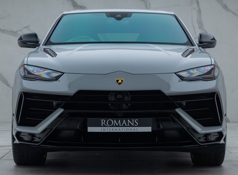 Lamborghini Urus S 7