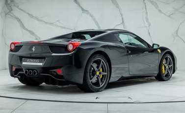 Ferrari 458 SPIDER 8