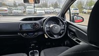 Toyota Yaris 1.5 VVT-h Design Hatchback 5dr Petrol Hybrid E-CVT Euro 6 (101 ps) 22