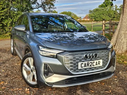 Audi Q4 SPORTBACK S LINE
