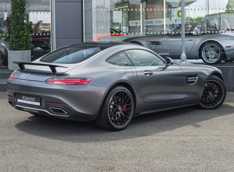 Mercedes-Benz Amg GT S PREMIUM 4
