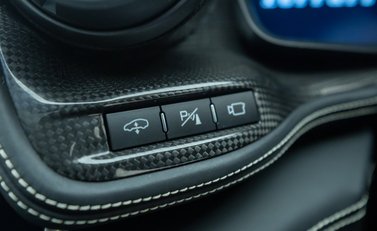 Ferrari GTC4 Lusso V12 22