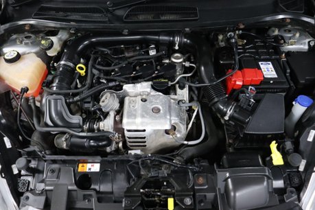 Ford Fiesta ZETEC 42