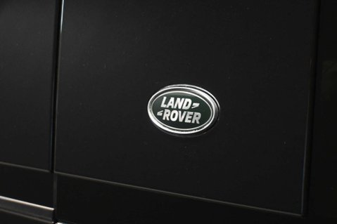 Land Rover Defender 3.0 Defender HSE D MHEV Auto 4WD 5dr 52