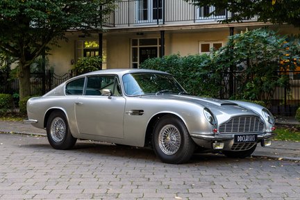 Aston Martin DB6 4.2 Vantage 2