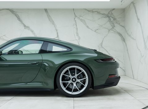 Porsche 911 GT3 TOURING (992) 44