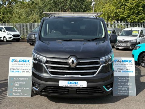 Renault Trafic 2.0 dCi Blue SL28 Sport Panel Van 5dr Diesel Manual L1 H1 Euro 6 (s/s) (130 32