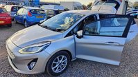 Ford Fiesta 1.0T EcoBoost Zetec Euro 6 (s/s) 5dr 10