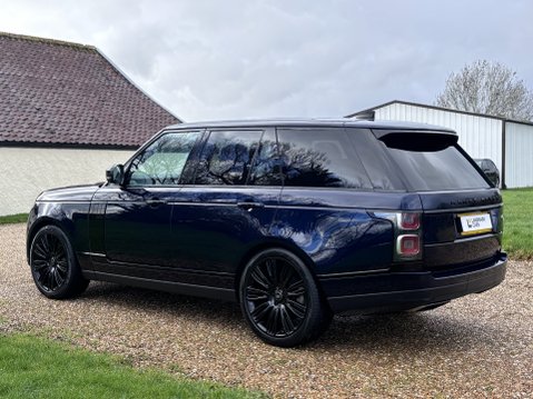 Land Rover Range Rover WESTMINSTER BLACK MHEV 3