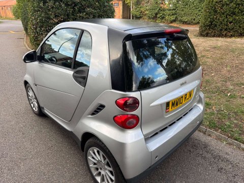 Smart Fortwo Coupe 0.8 fortwo Passion CDi 54 Auto 3dr 7