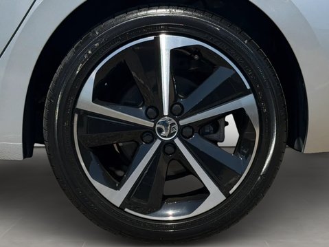 Vauxhall Astra 1.2 Turbo 130 Griffin 5dr 14