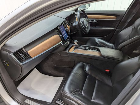 Volvo S90 2.0 S90 Inscription D5 PowerPulse AWD Auto 4WD 4dr 53