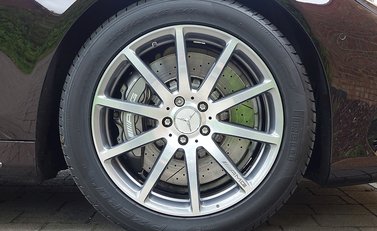 Mercedes-Benz S63 L AMG 12