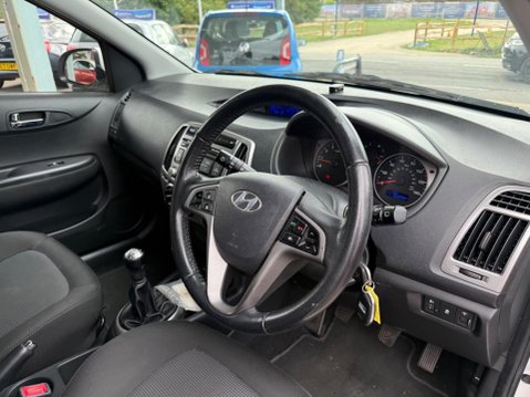 Hyundai i20 1.2 Active Euro 5 5dr 12