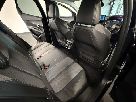 Peugeot 3008 1.2 3008 Allure Premium PureTech S/S 5dr 29