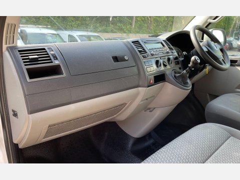 Volkswagen Transporter 2.0 TDI T28 Trendline Panel Van 4dr Diesel Manual L1 H1 (198 g/km, 83 bhp) 35