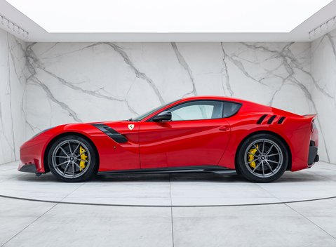 Ferrari F12 TDF 5