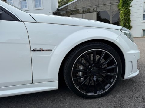 Mercedes-Benz C Class 6.3 C63 V8 AMG Edition 125 SpdS MCT Euro 5 2dr 37