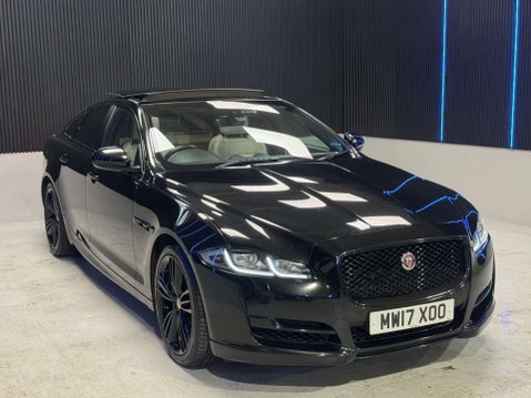 Jaguar XJ 3.0d V6 R-Sport Saloon 4dr Diesel Auto Euro 6 (s/s) (300 ps) 19