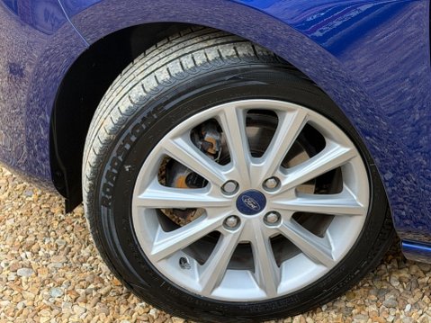 Ford Fiesta 1.0T EcoBoost Titanium Euro 6 (s/s) 5dr 25