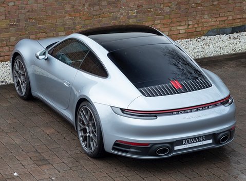 Porsche 911 Carrera 4S (992) 9