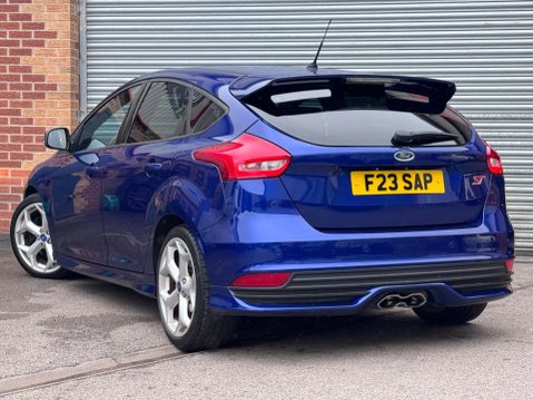 Ford Focus 2.0 TDCi ST-2 Hatchback 5dr Diesel Manual Euro 6 (s/s) (185 ps) 2