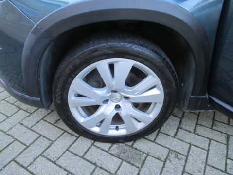 Peugeot 2008 1.2 PureTech Allure EAT Euro 6 (s/s) 5dr 50