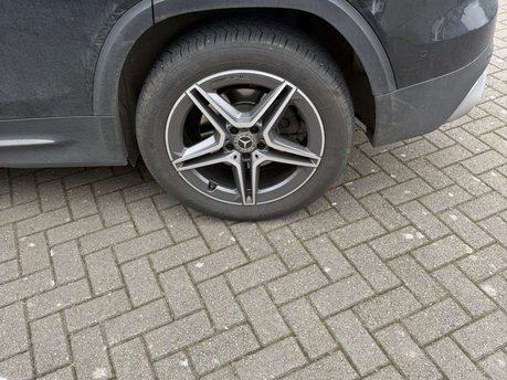 Mercedes-Benz GLB 2.0 GLB 200 AMG Line Premium D 4Matic Auto 4WD 5dr 16