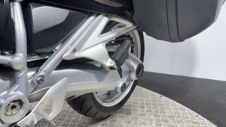 BMW R 1200 RT 2015 STUNNING EXAMPLE EBONY COLOUR SCHEME 45K NEW MOT 1200CC 45