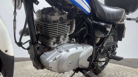 Suzuki RV125 VANVAN 125 2016 28K VERY CLEAN ICONIC SAND BIKE 125CC NAKED LEARNER 43