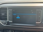 Peugeot Expert MWB L2H1 Low Roof Professional Premium 2700 Air Con EURO 6 26