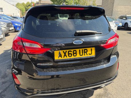 Ford Fiesta ST-LINE 16