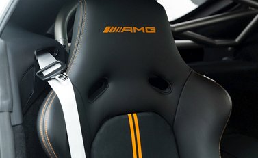 Mercedes-Benz Amg GT GT Black Series 11