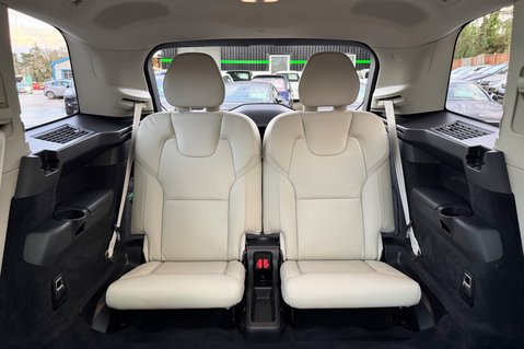 Volvo XC90 RECHARGE T8 ULTIMATE AWD - BLOND LEATHER - VAT QUALIFYING 62