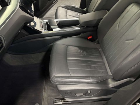 Audi E-Tron e-tron Technik 50 Quattro 4WD 5dr 56