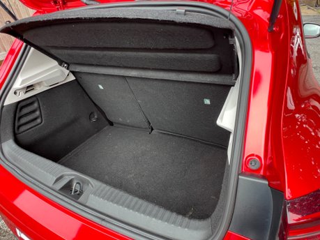 Renault Clio 1.0 ICONIC TCE 5 Dr 21