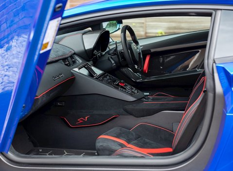 Lamborghini Aventador SV LP 750-4 Coupe 15