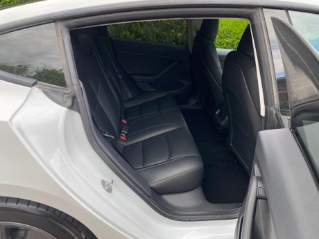 Tesla Model 3 (Dual Motor) Long Range Auto 4WDE 4dr 26