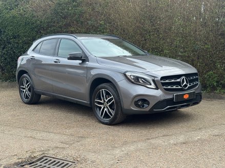 Mercedes-Benz GLA Class GLA 180 URBAN EDITION