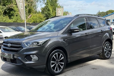 Ford Kuga ST-LINE AUTOMATIC -ONE OWNER- FORD SERVICE HISTORY - APPLE CARPLAY 11