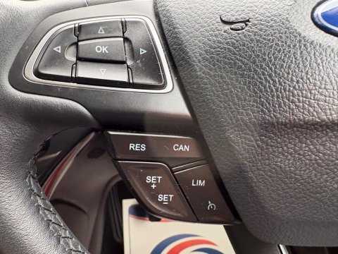Ford Kuga TITANIUM TDCI 25