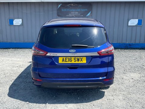 Ford S-Max 2.0 TDCi Titanium Euro 6 (s/s) 5dr 9